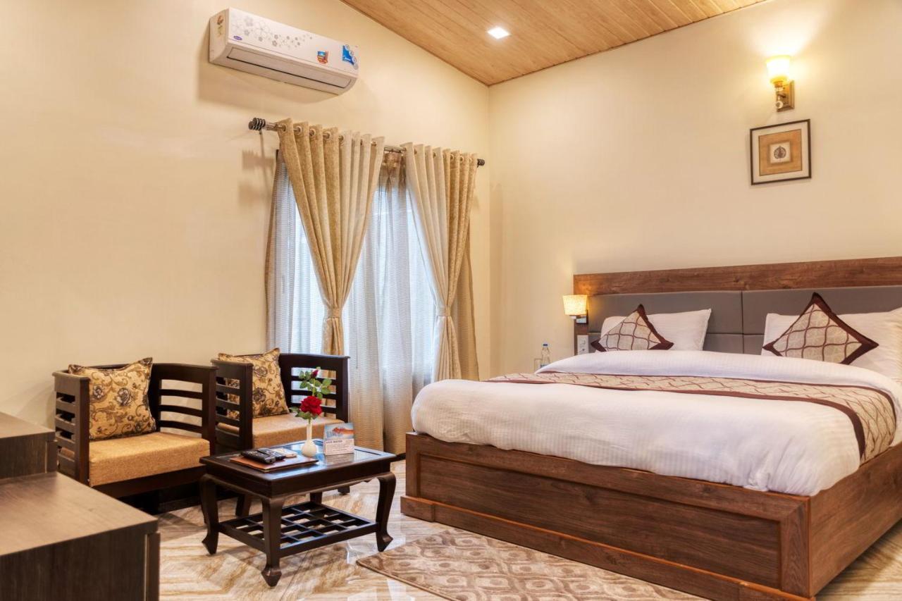 Hotel The Walnut Creek Bhīm Tāl Esterno foto