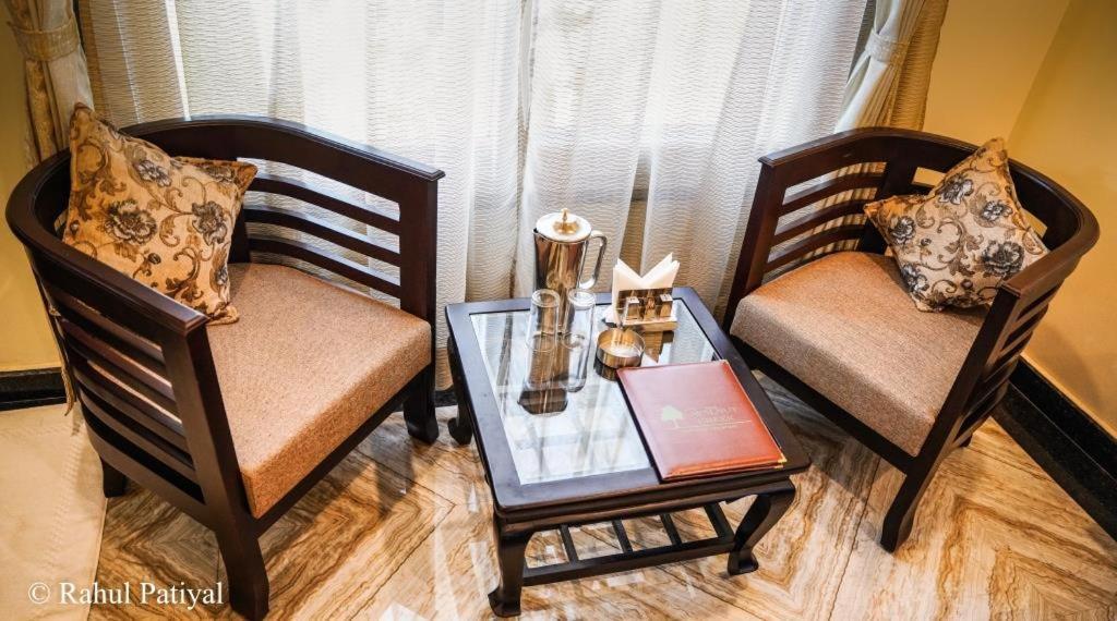 Hotel The Walnut Creek Bhīm Tāl Esterno foto