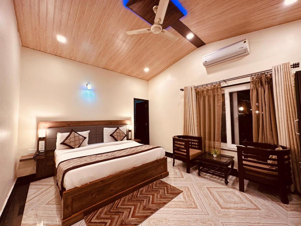 Hotel The Walnut Creek Bhīm Tāl Esterno foto